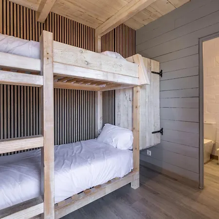 Hostel Alberg Taull