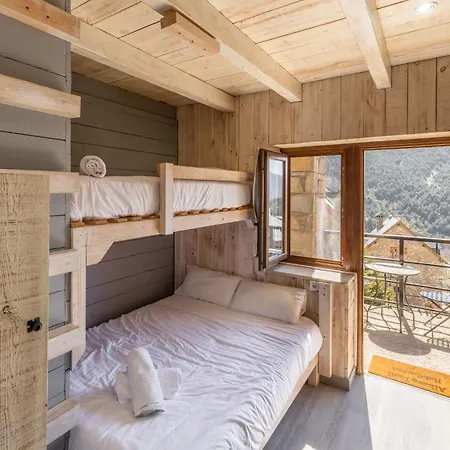 Alberg Taull Hostel