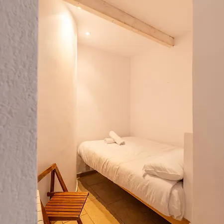 Alberg Taull Hostel Estación