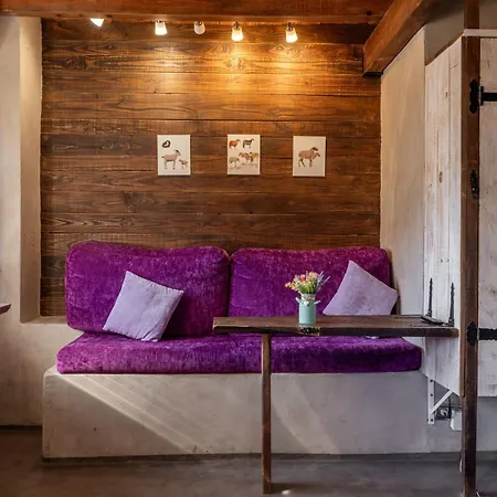 Hostel Alberg Taull Estación