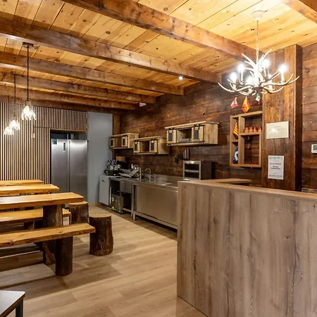 Hostel Alberg Taull Estación